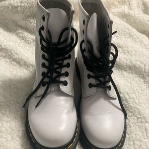 1460 WOMEN'S SMOOTH LEATHER LACE UP BOOTS White